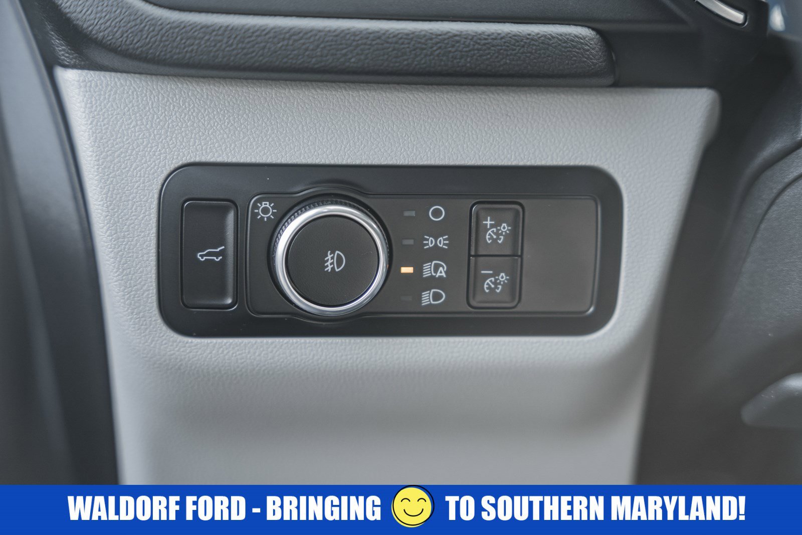 Certified 2023 Ford Escape Platinum image 42