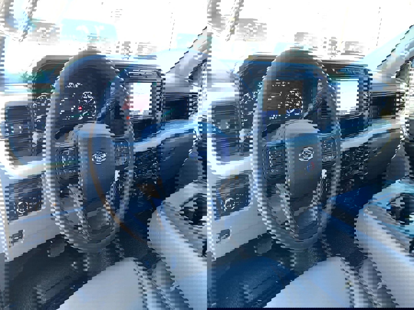 Certified 2023 Ford F250 XL w/ XL Chrome Package image 15