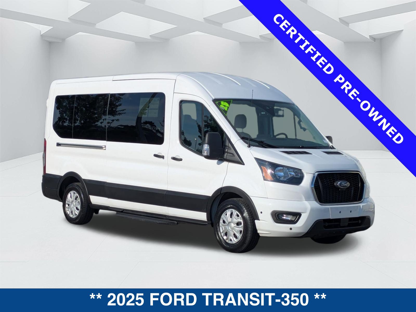 Certified 2025 Ford Transit 350 XLT RWD image 4