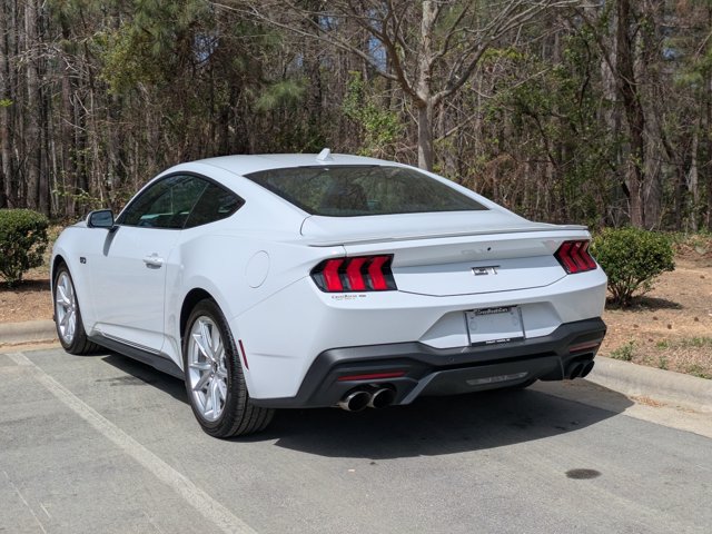 Certified 2025 Ford Mustang GT Premium RWD image 5