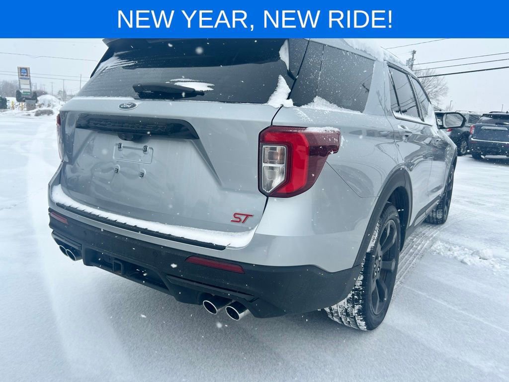Certified 2023 Ford Explorer ST w/ Equipment Group 401A image 6