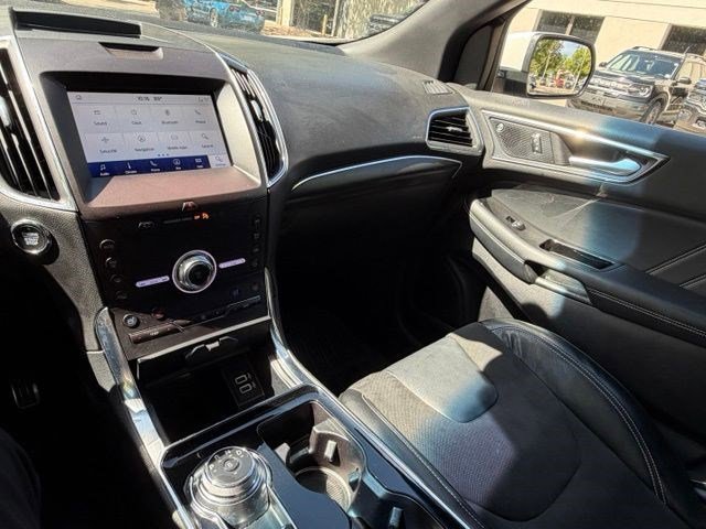 Certified 2020 Ford Edge ST w/ Equipment Group 401A AWD/4WD image 24