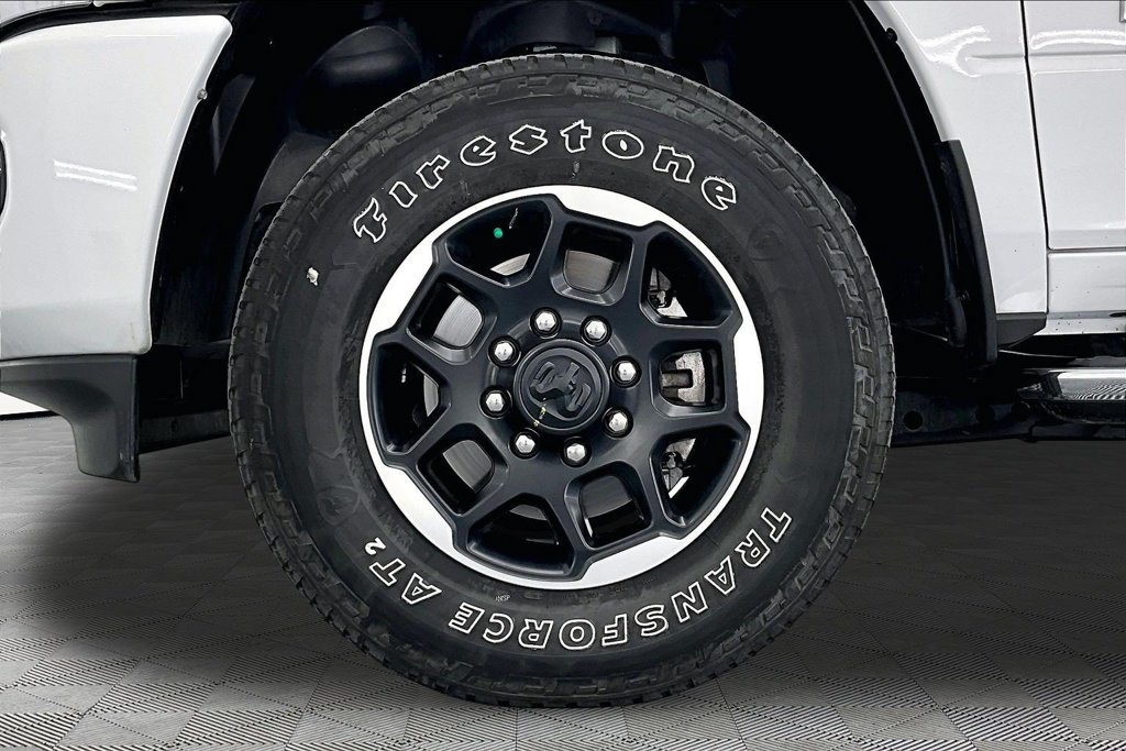 Used 2025 RAM 2500 Laramie AWD/4WD image 8