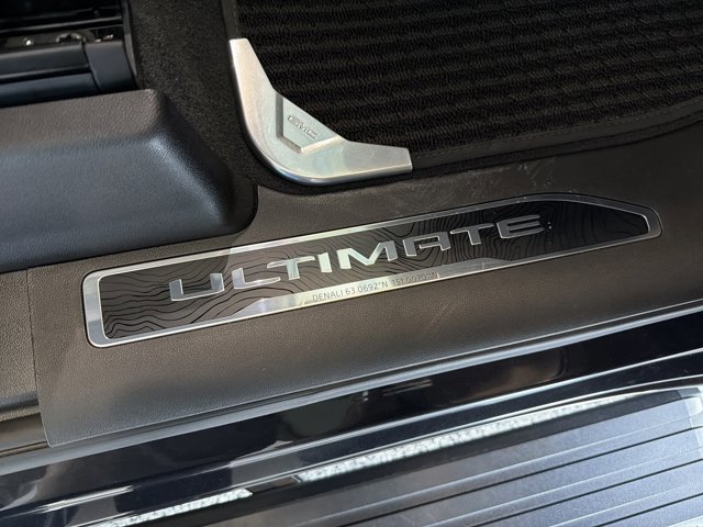 Used 2024 GMC Sierra 1500 Denali Ultimate image 18
