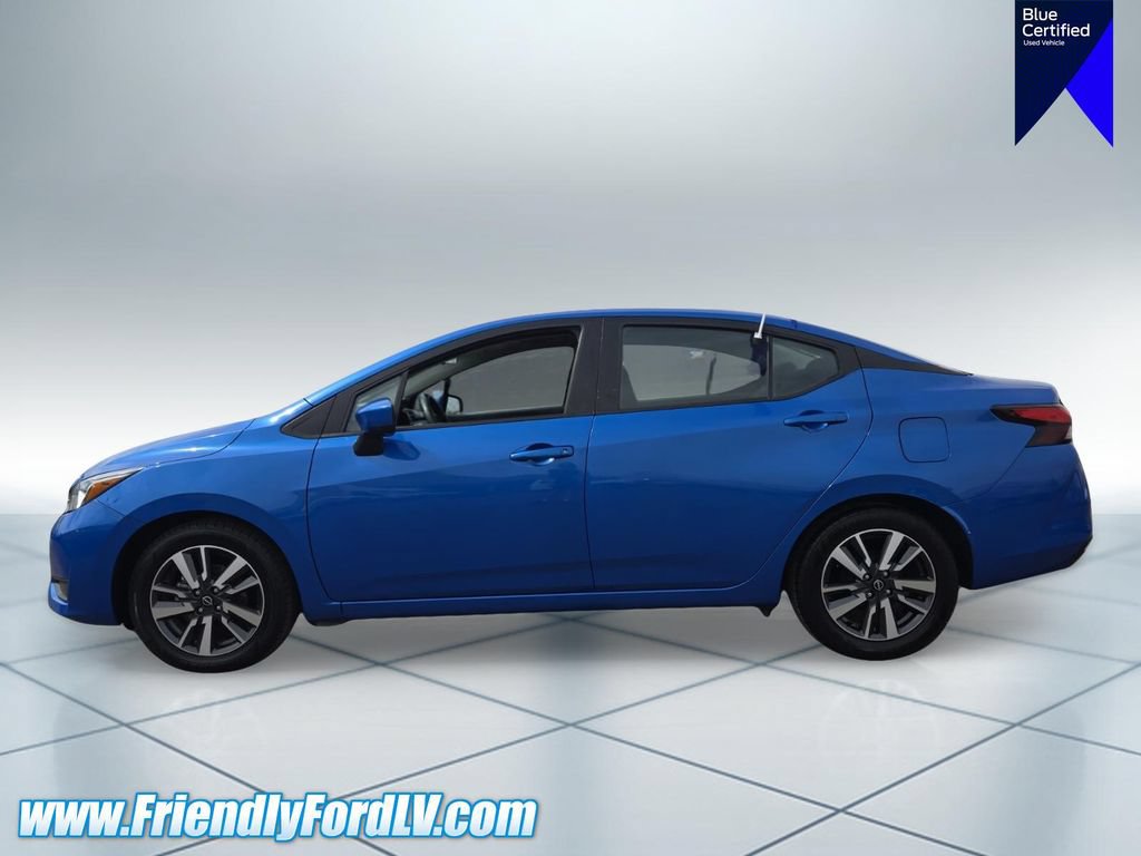 Used 2024 Nissan Versa SV FWD image 3