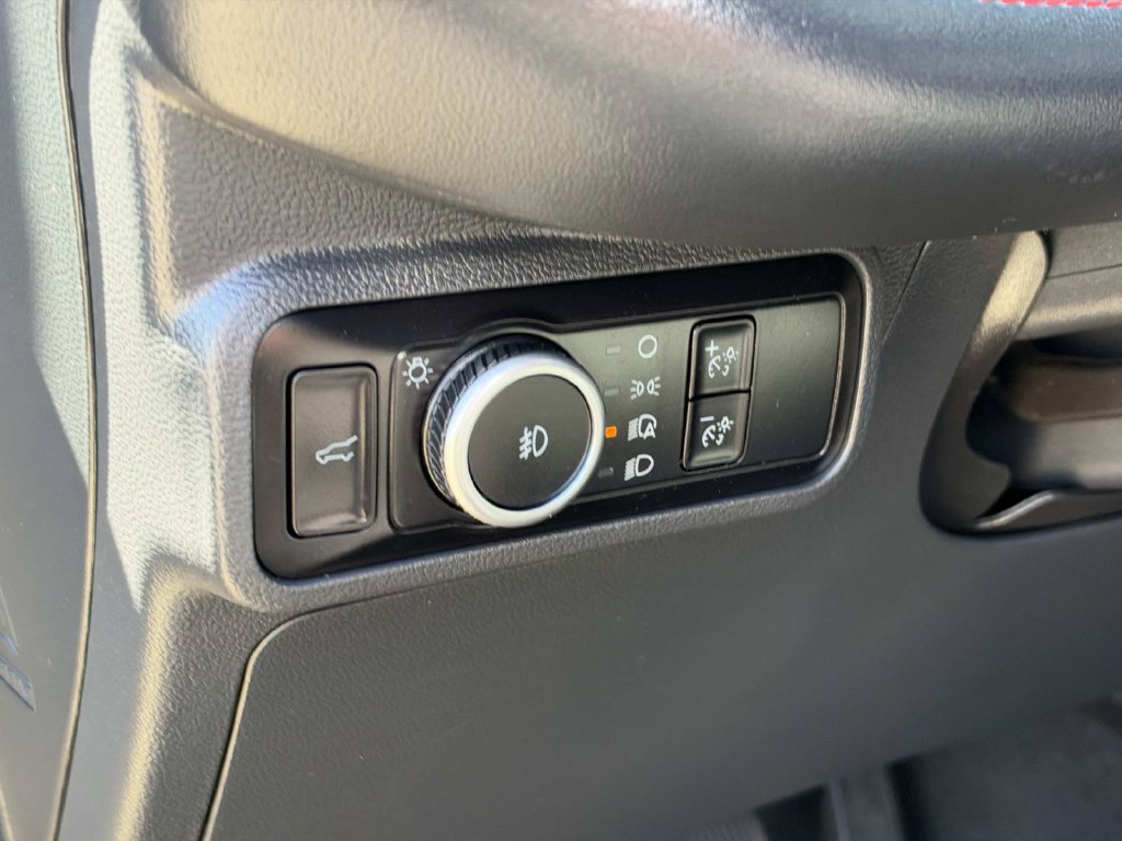 Certified 2025 Ford Explorer ST-Line AWD/4WD image 24