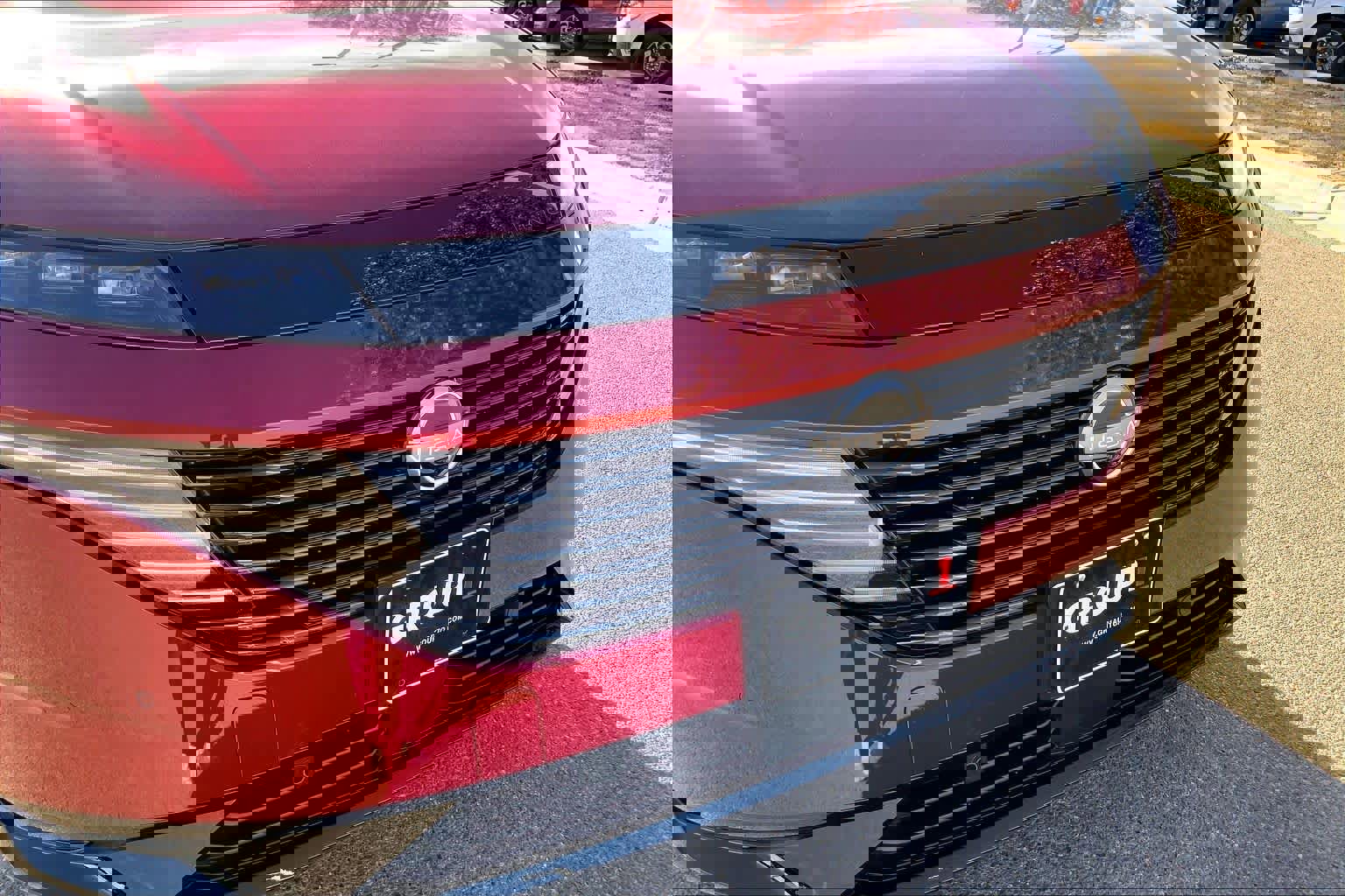 Used 2025 Nissan Murano Platinum w/ Cargo Package image 29