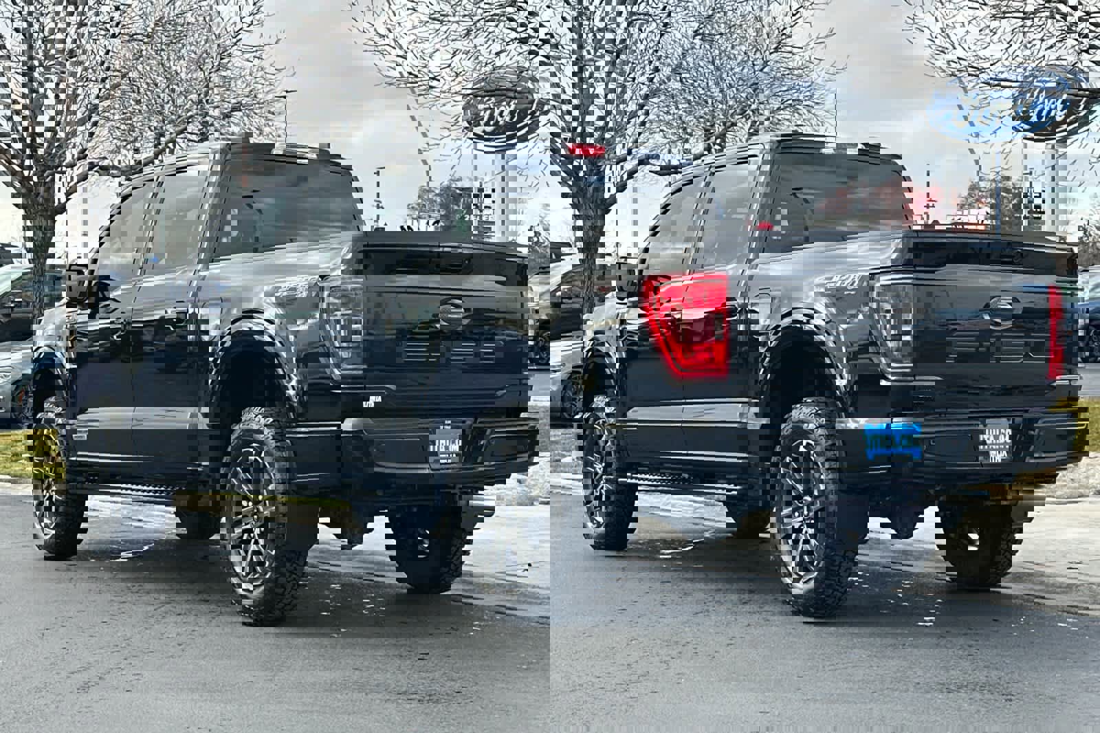 Certified 2023 Ford F150 XLT w/ Equipment Group 302A High image 3