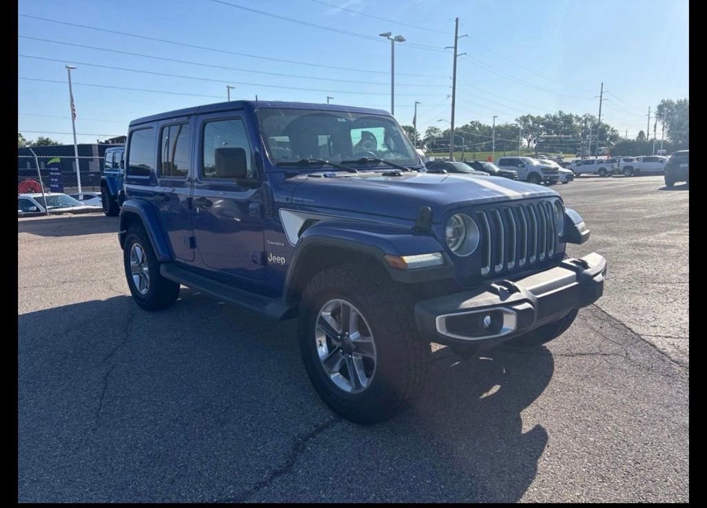 Used 2018 Jeep Wrangler Unlimited Sahara AWD/4WD image 12