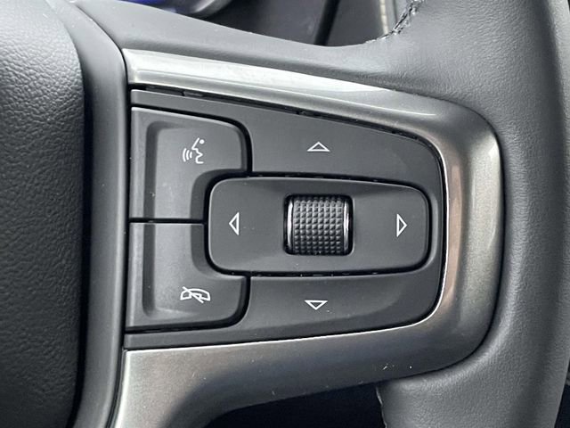 Used 2024 Chevrolet Suburban Premier image 24