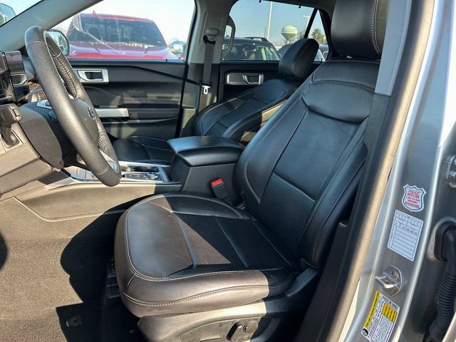 Certified 2023 Ford Explorer Limited AWD/4WD image 15