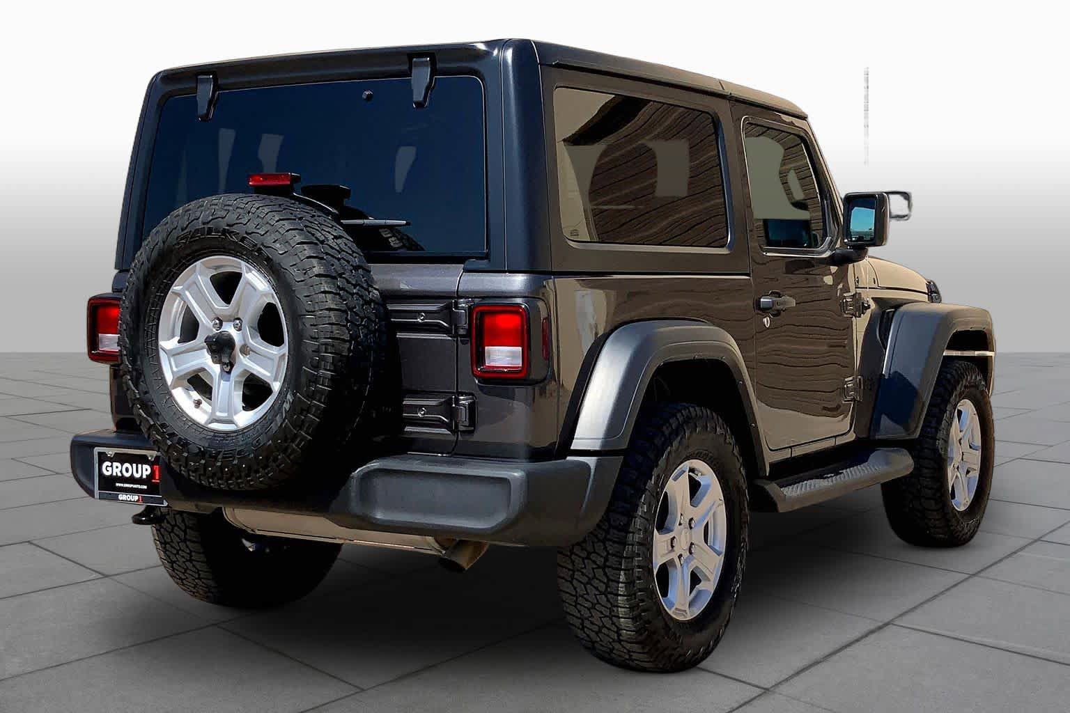 Used 2023 Jeep Wrangler Sport AWD/4WD image 13