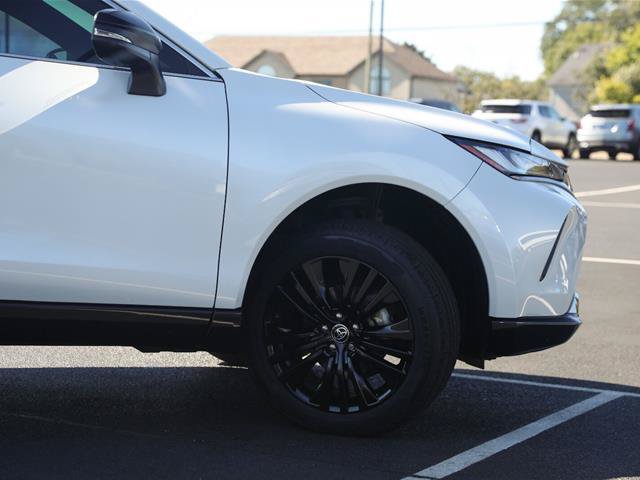 Used 2023 Toyota Venza Nightshade AWD/4WD image 12