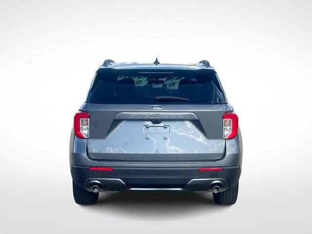 Certified 2024 Ford Explorer XLT w/ Equipment Group 202A AWD/4WD image 7