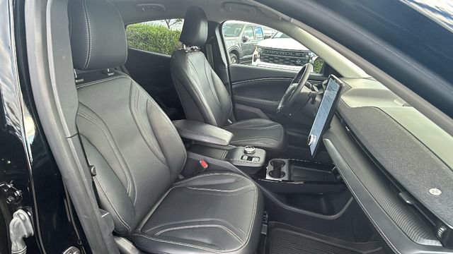 Certified 2024 Ford Mustang Mach-E Premium image 11