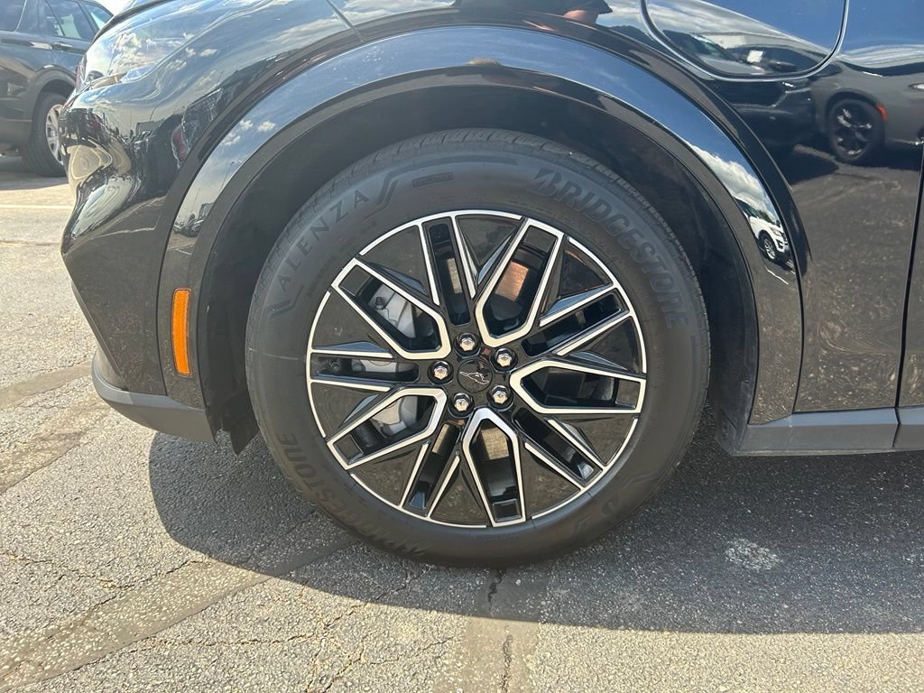 Certified 2025 Ford Mustang Mach-E Premium RWD image 12