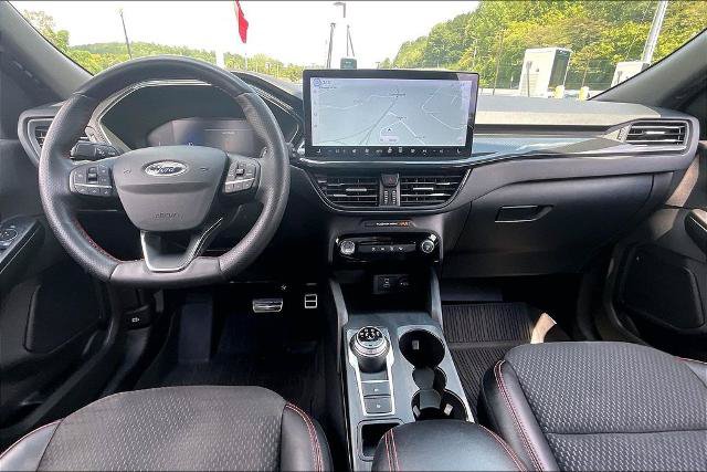 Certified 2023 Ford Escape ST-Line w/ Tech Pack #1 AWD/4WD image 15