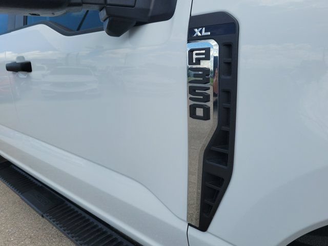 Certified 2023 Ford F350 XL w/ 360-Degree Camera Package AWD/4WD image 11