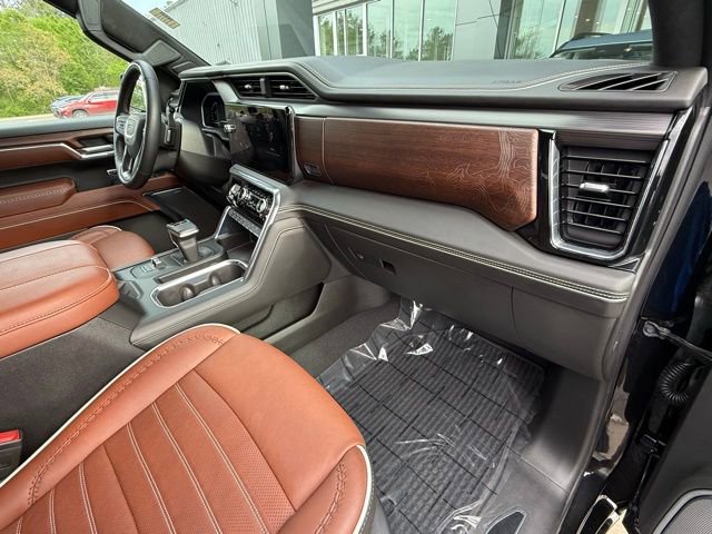 Used 2024 GMC Sierra 1500 Denali Ultimate AWD/4WD image 17