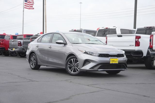 Used 2024 Kia Forte LXS w/ LXS Technology Package FWD image 1