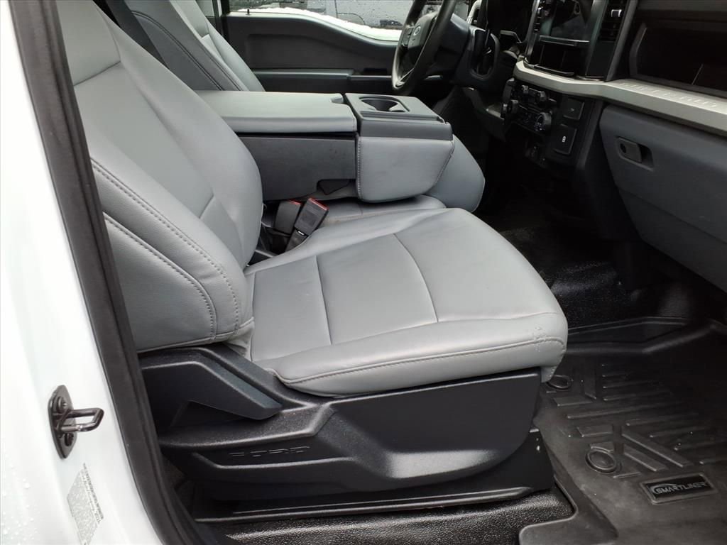 Certified 2024 Ford F350 XL w/ XL Chrome Package image 9