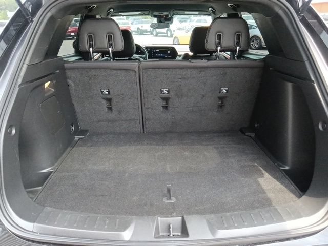 Used 2024 Chevrolet TrailBlazer RS AWD/4WD image 32