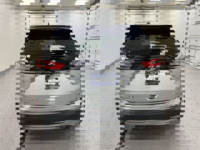 Certified 2023 Ford Edge SEL image 5