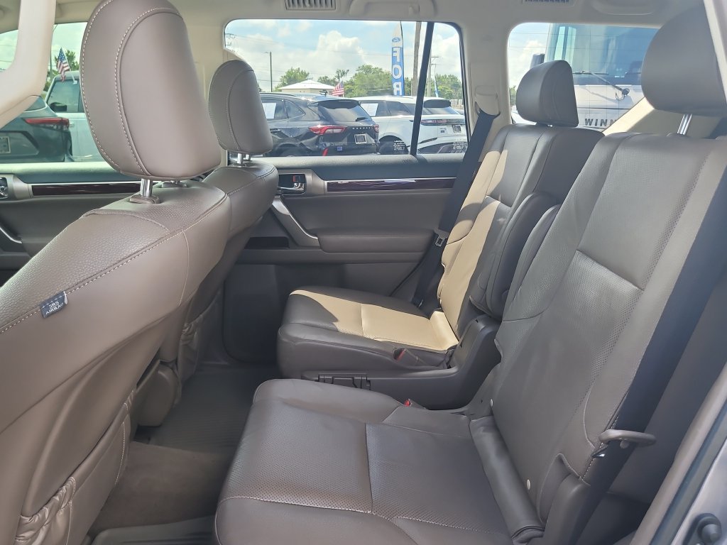 Used 2019 Lexus GX 460 Premium AWD/4WD image 10