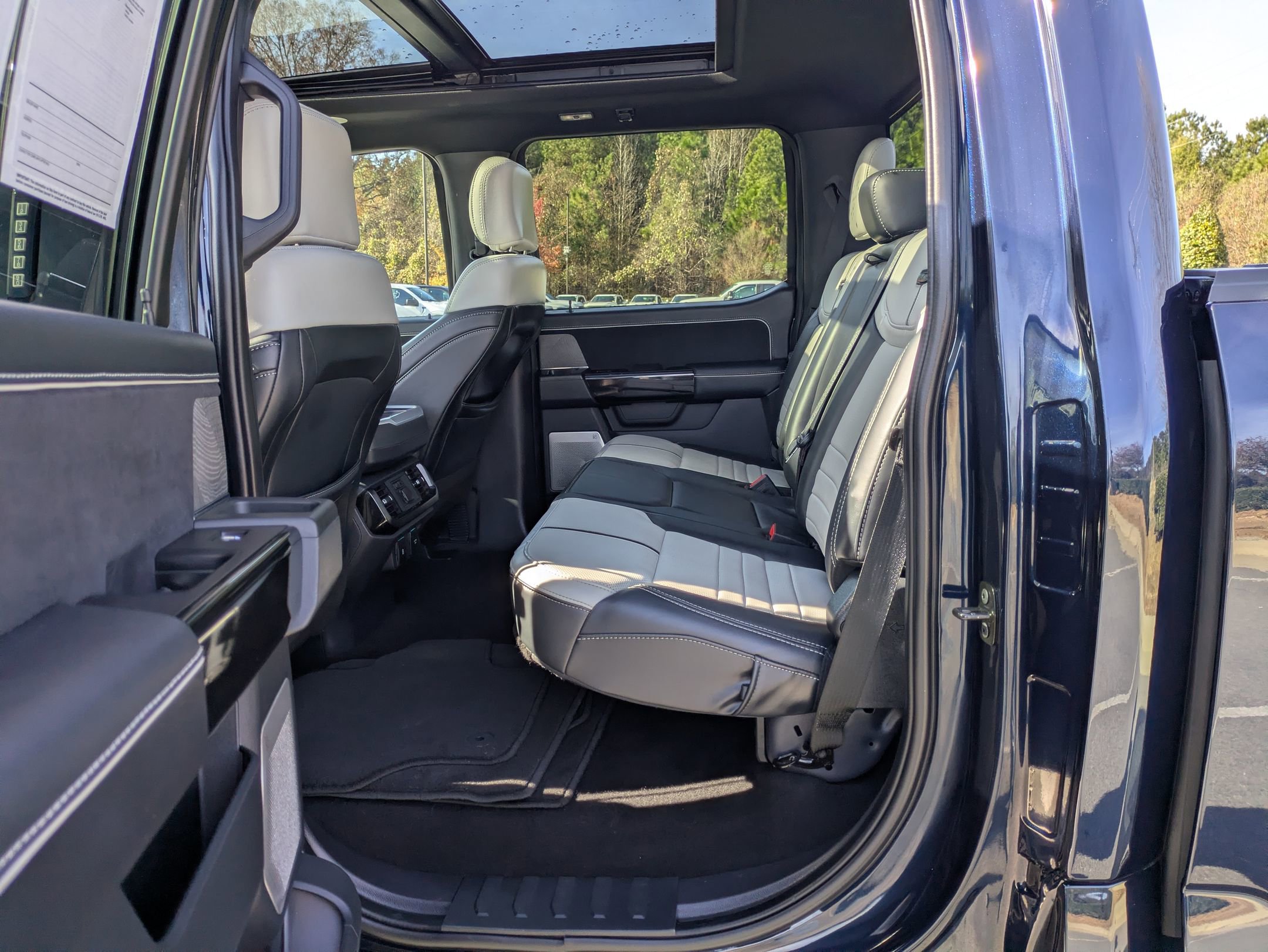 Certified 2024 Ford F150 Lightning Platinum image 32