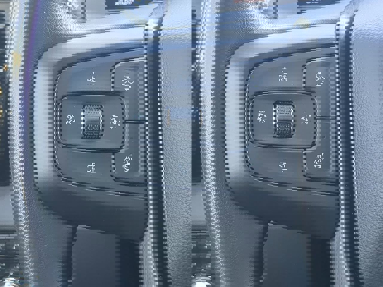 Used 2024 GMC Sierra 1500 AT4X image 24