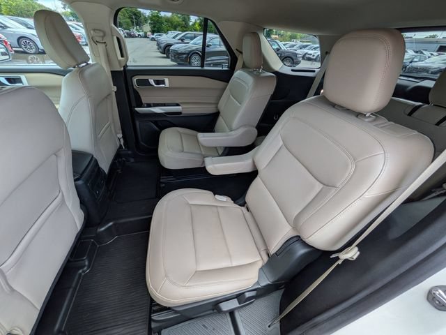 Certified 2023 Ford Explorer XLT w/ Equipment Group 202A AWD/4WD image 16