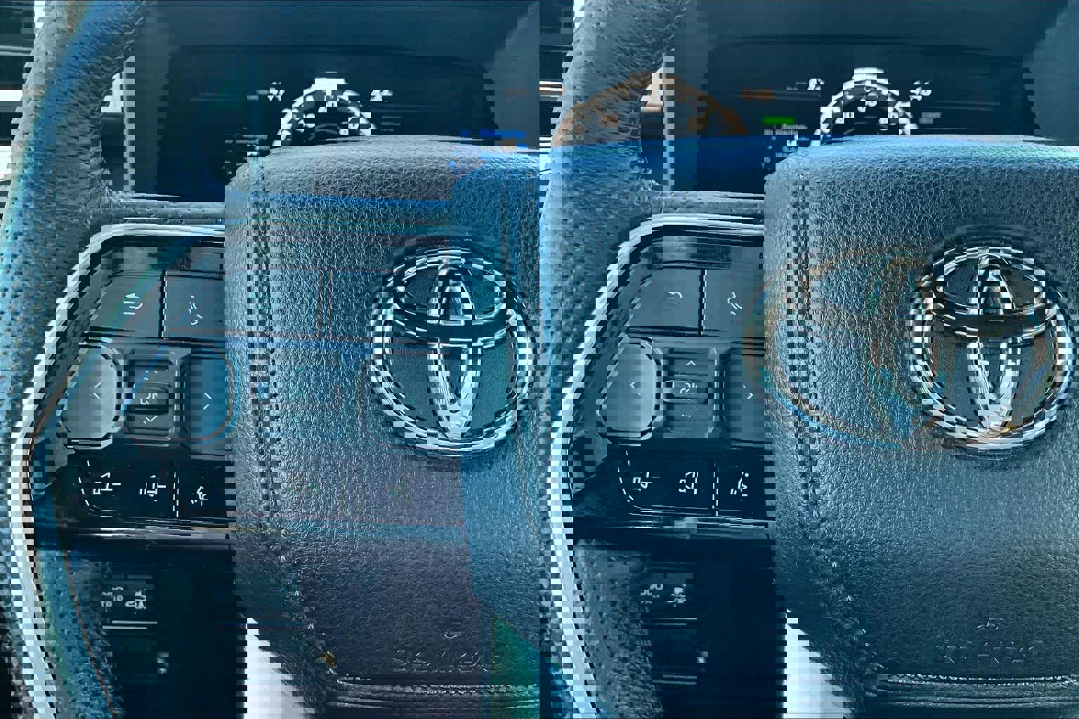 Used 2023 Toyota Tundra Platinum image 23