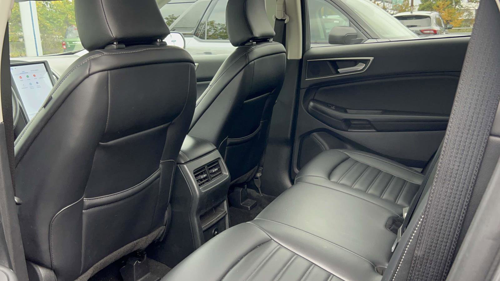 Certified 2024 Ford Edge SEL image 37