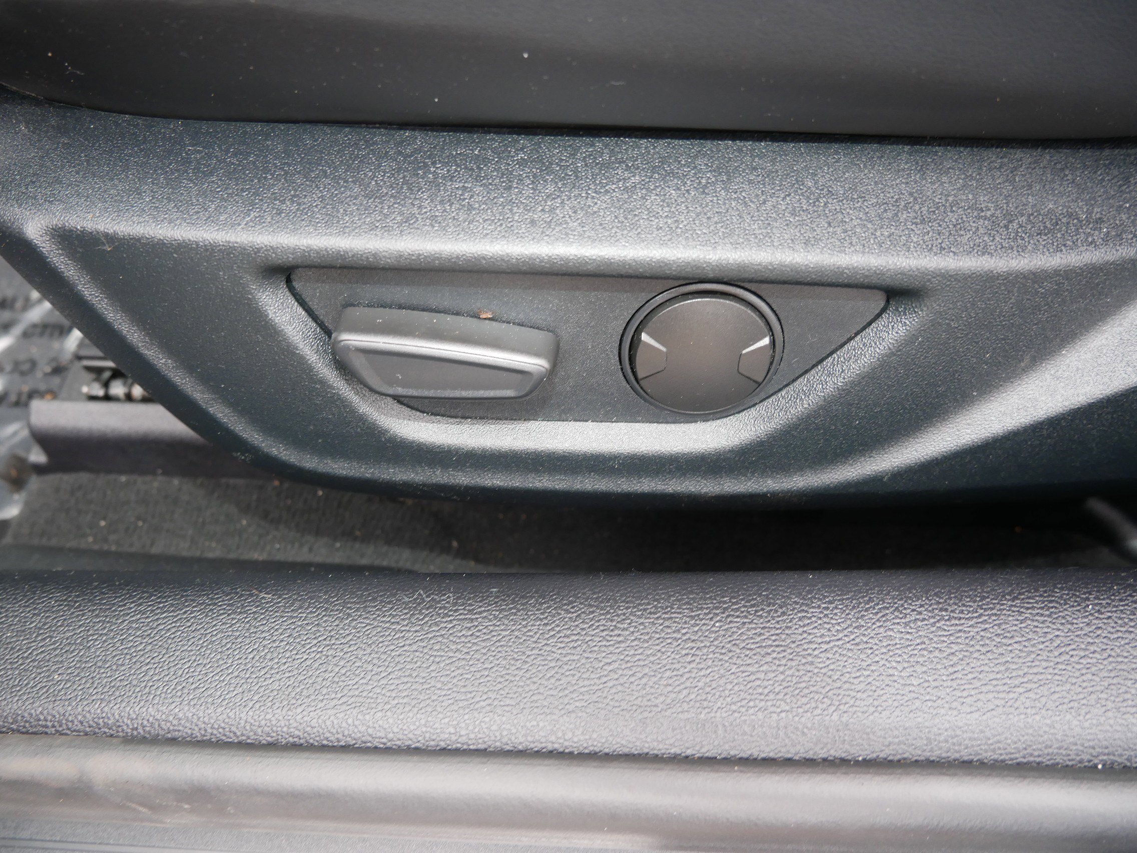 Certified 2022 Ford Mustang GT Premium RWD image 19