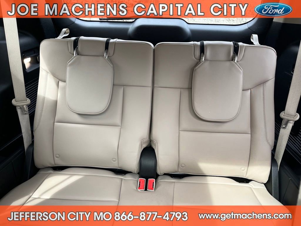 Certified 2022 Ford Explorer XLT w/ Equipment Group 202A image 12