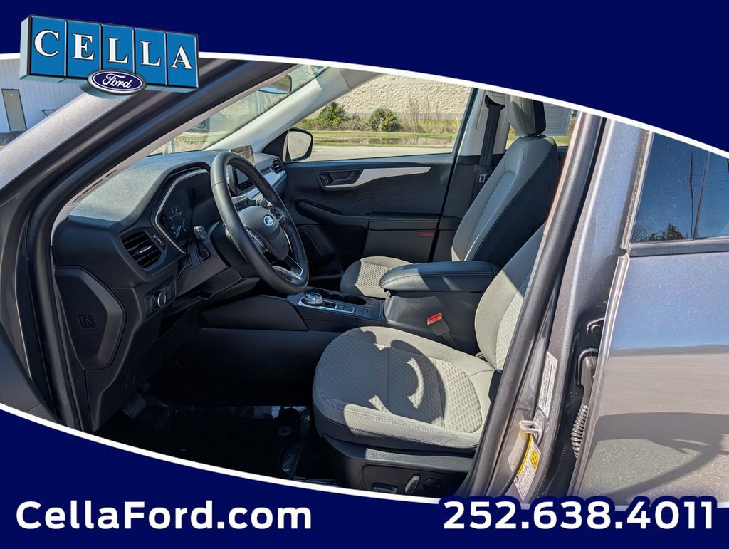 Certified 2022 Ford Escape SE w/ Convenience Package image 19
