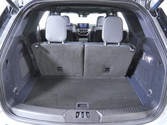 Certified 2026 Ford Explorer ST AWD/4WD image 11