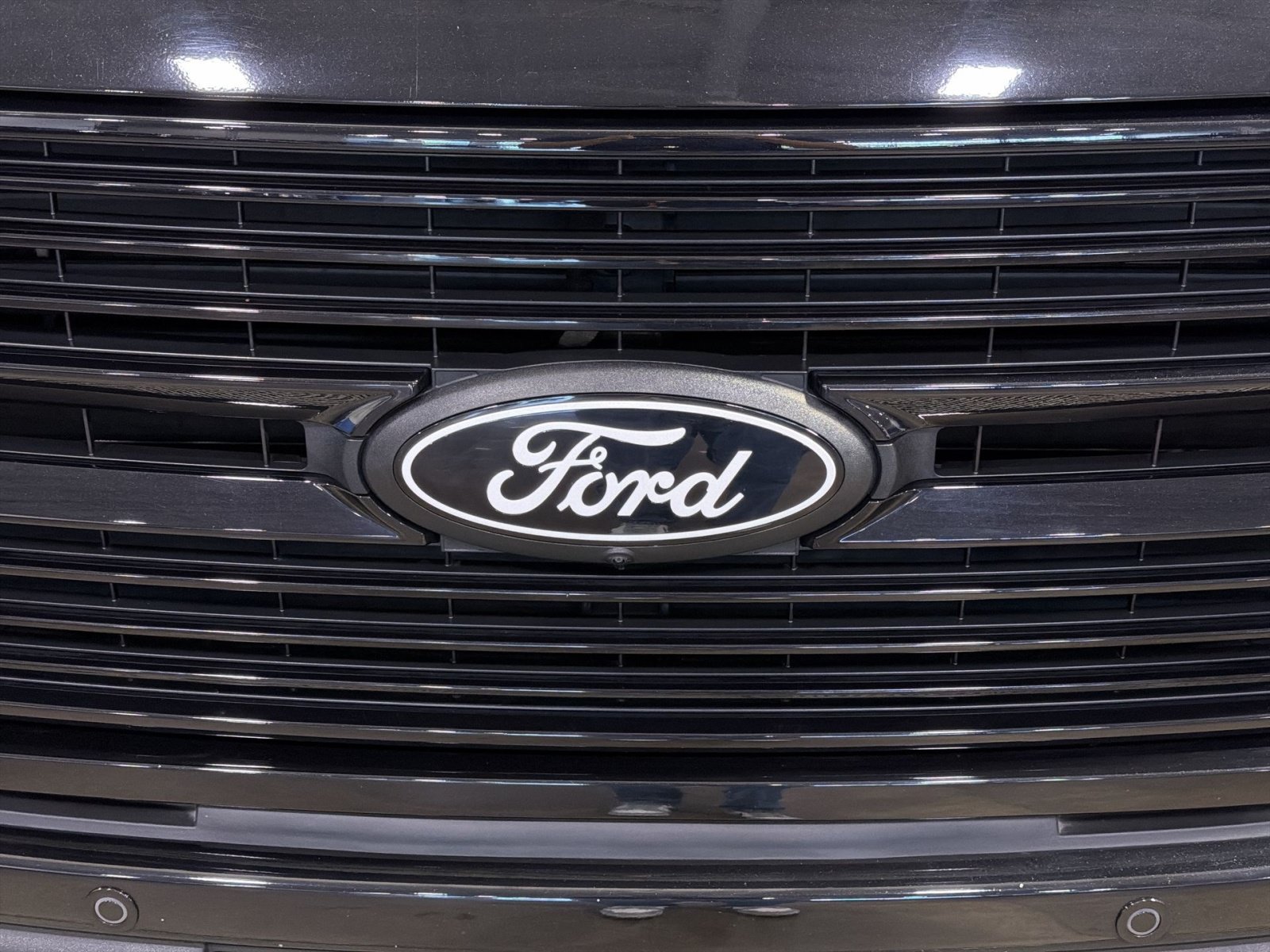 Certified 2024 Ford F150 Platinum AWD/4WD image 12