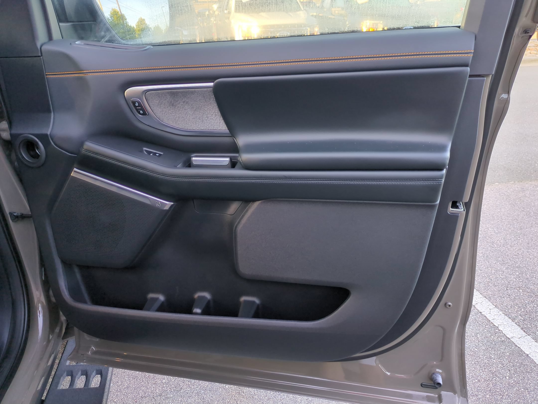 Certified 2026 Ford Expedition Tremor AWD/4WD image 38