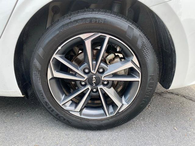 Used 2024 Kia Forte LXS FWD image 32