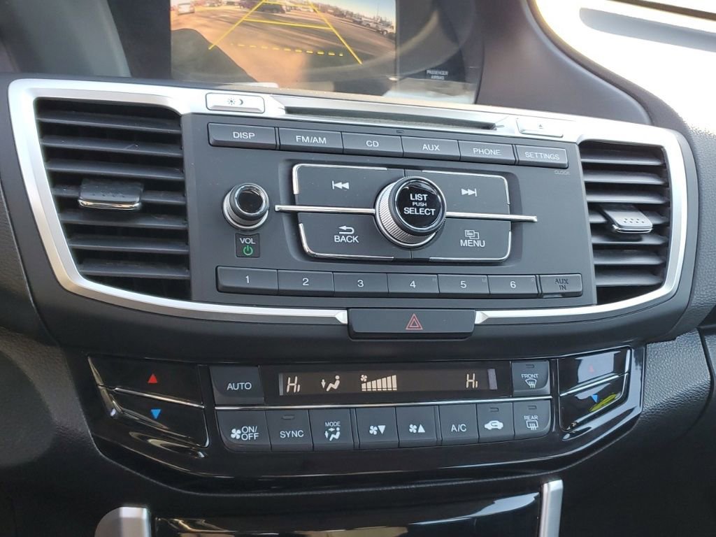 Used 2017 Honda Accord LX image 24