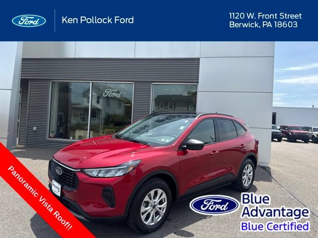 Certified 2025 Ford Escape Active w/ Cold Weather Package AWD/4WD image 1