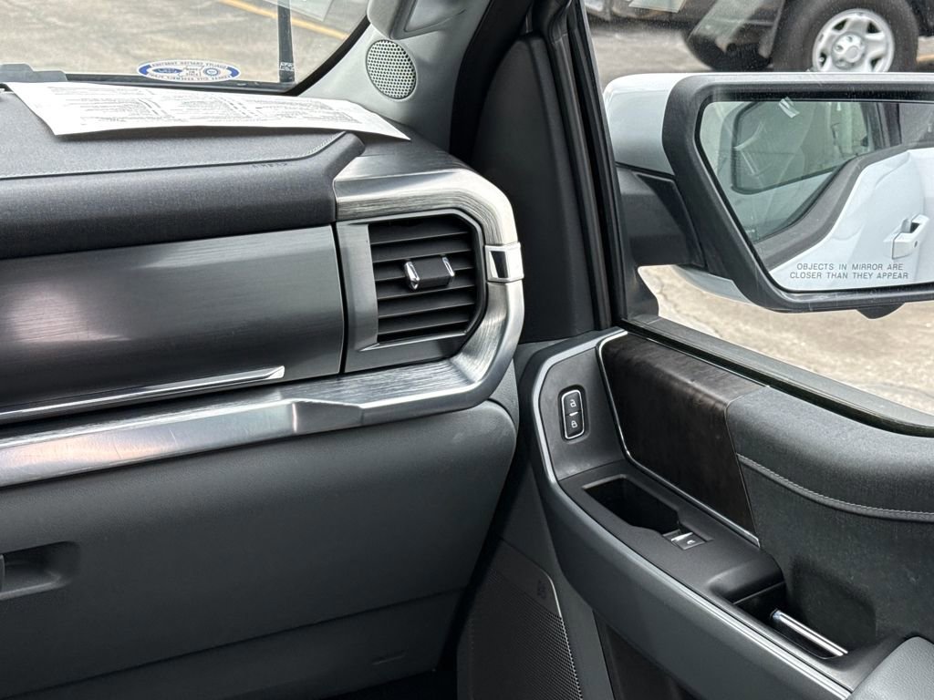 Certified 2022 Ford F150 Lariat w/ Equipment Group 501A Mid image 15