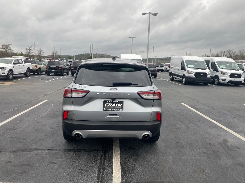 Certified 2022 Ford Escape S image 4