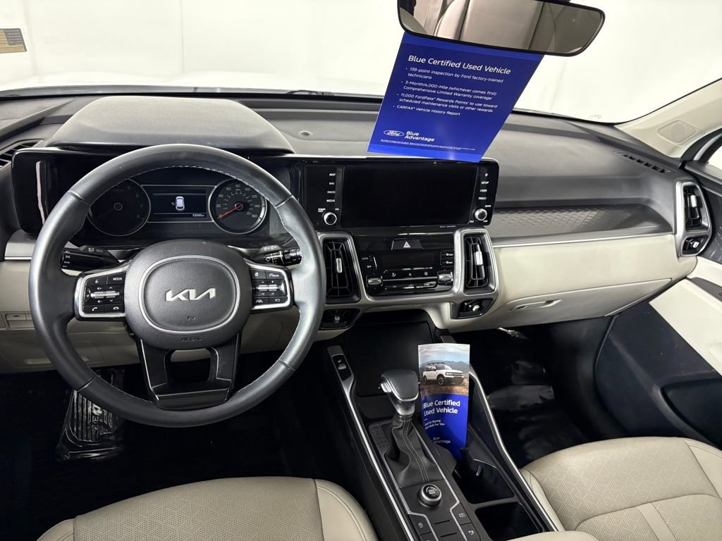 Used 2023 Kia Sorento S w/ Panoramic Sunroof Package image 25