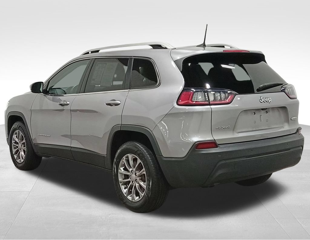 Used 2020 Jeep Cherokee Latitude Plus w/ Cold Weather Group AWD/4WD image 7