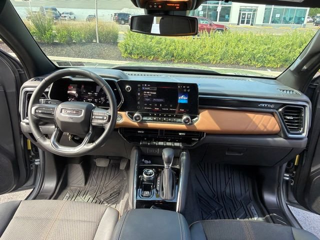 Used 2025 GMC Canyon AT4 AWD/4WD image 19