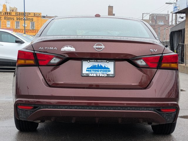 Used 2024 Nissan Altima 2.5 SV FWD image 5