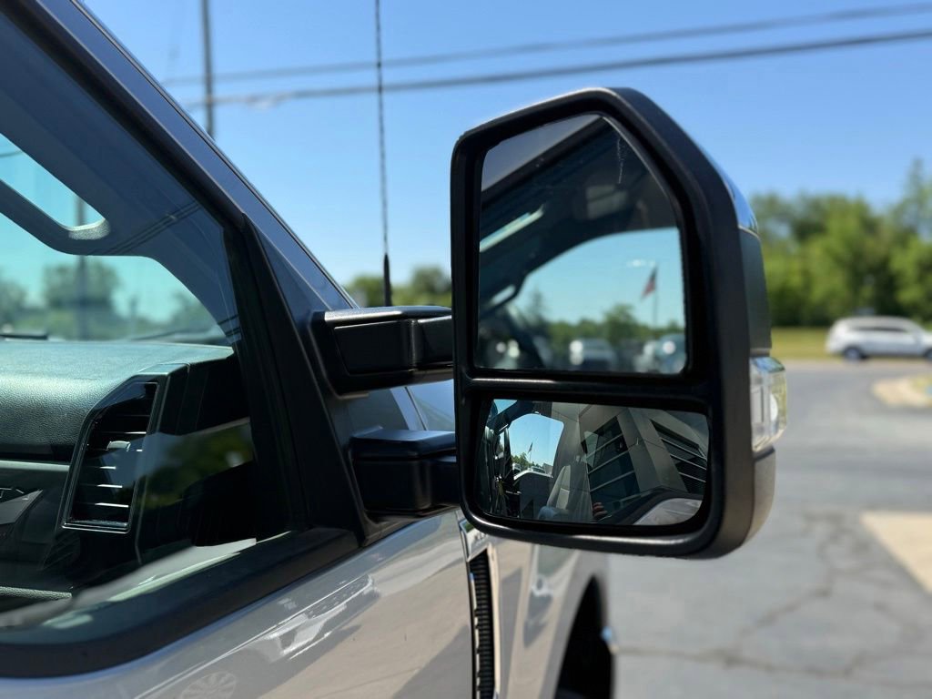 Certified 2022 Ford F250 XLT w/ XLT Premium Package AWD/4WD image 14