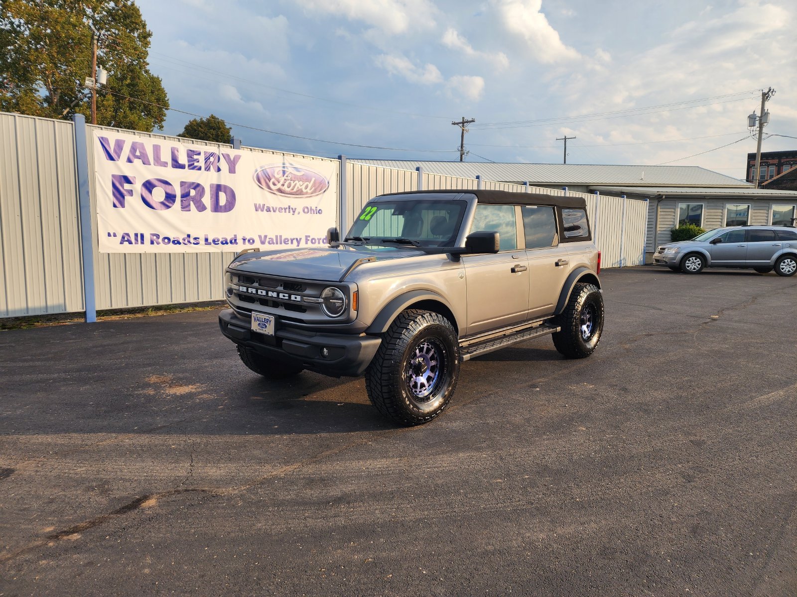 Certified 2022 Ford Bronco Big Bend AWD/4WD image 1